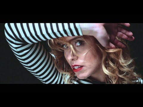 Blind Myself - Önvakítás [S07E02] (Official Music Video)