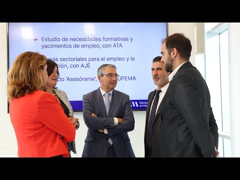 Firma de los acuerdos de colaboración entre la Diputación y AMUPEMA, ATA y AJE