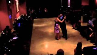 Natasha Lewinger y Bernardo.2