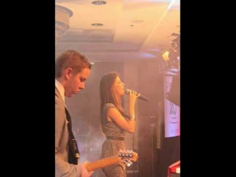 ASIA ASH BAND - Get Down On It  - LIVE!!!