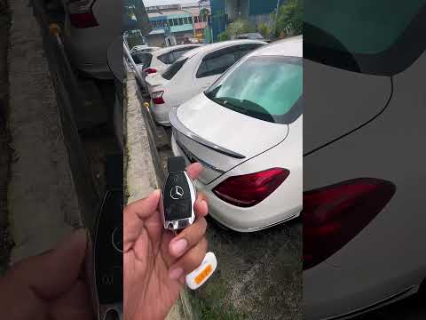 MERCEDES BENZ C200 (2015) RM69,999