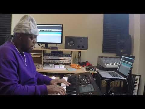 Melissa Petitto, Shaun Martin (Snarky Puppy) and Flaviano Pennisi - Higher Ground