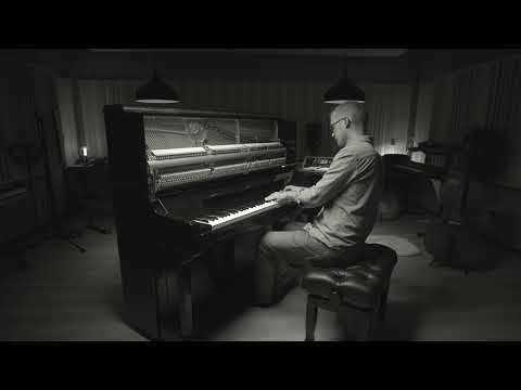 Peter Sandberg – Polaris IV Solo Piano (In the Studio)