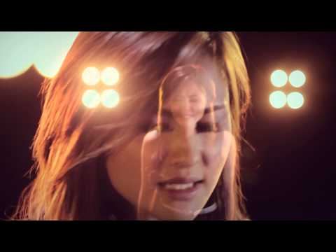 [Official Video HD] - Sokun Nisa - Town VCD Vol 23 - Pi Poub Lok Nis Pros Smos Mean Tich Klang Mles