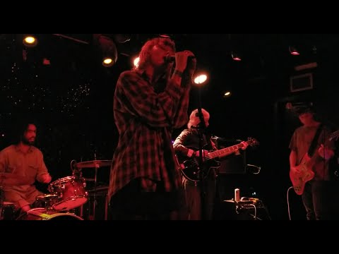 sweet93 (chloe kohanski) live at TV Eye - Stars Above (Live)