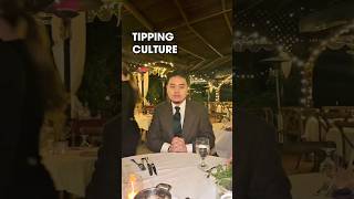 Tipping in the U.S với Vietnam: Law or Love? #shorts #tippingculture