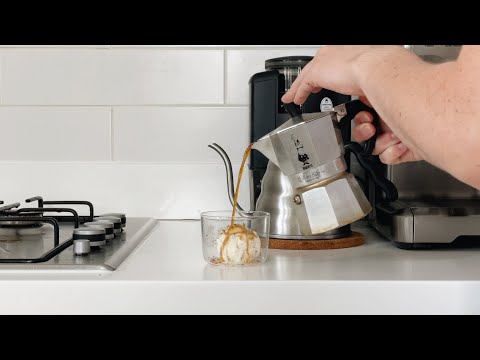 make coffee with me – iii (affogato al caffe)