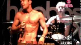 Hoobastank Never There (Live at Circo Voador) 05