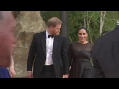 Stars react to royals Meghan and Harry at 'The Lion King' premiere