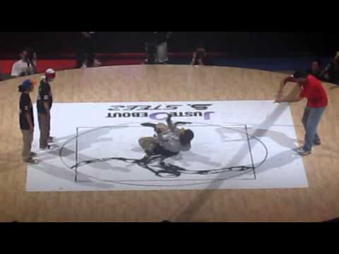 Kyoka and Maika vs. Salas and Ben - hip hop final, Juste Debout 2012