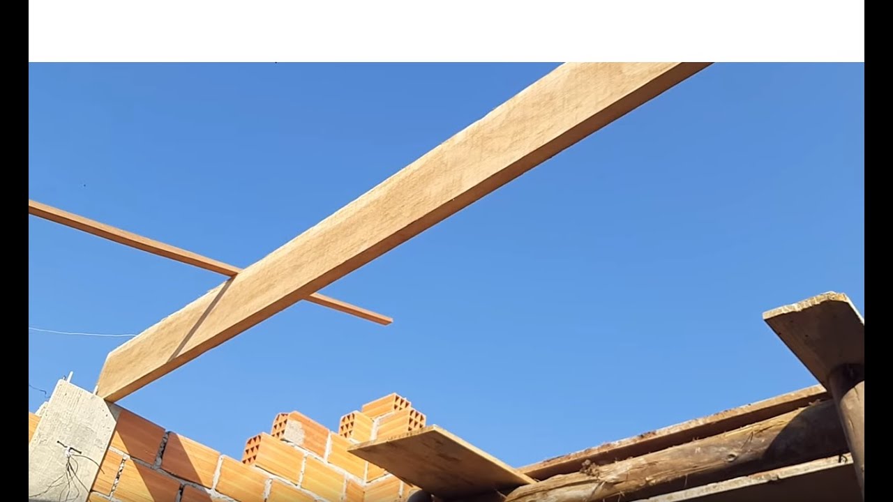 QUAL VIGA DEVO USAR NO MEU TELHADO