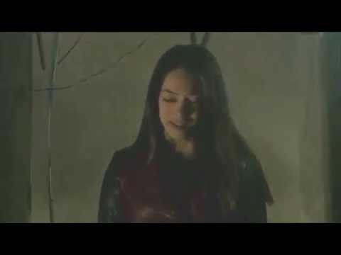 BATB 2x15 Vincent and Catherine hug