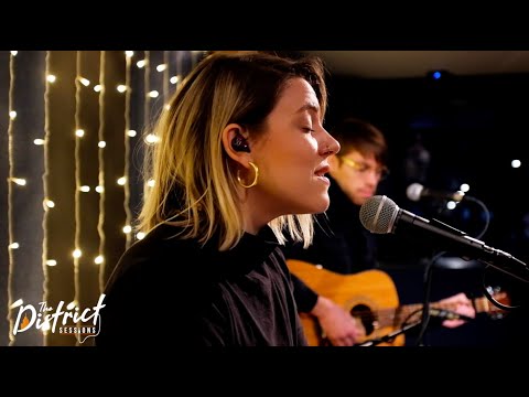 The District Sessions Episode 4: Kylee Phillips - "Song For Sam"