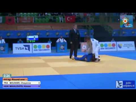 Judo 2013 European Championships Juniors Sarajevo: Mounier (FRA) - Mihalovits [-44kg]