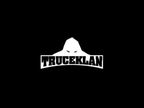 TruceKlan - In The Panchine - [LYRICS/TESTO]