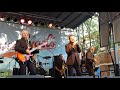 The Buckinghams perform a medley of tunes from the "Happy Together Tour" (video by Liz Dunn)