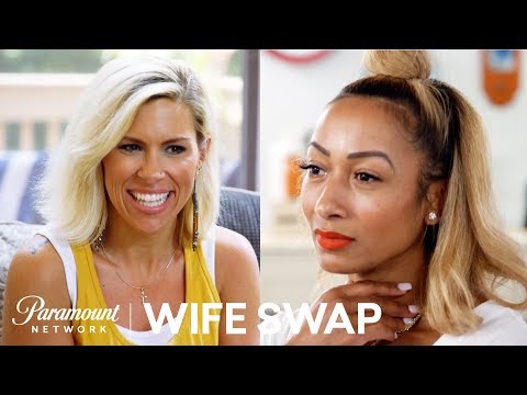 'Fire Chief Mom vs. Stay At Home Mom' Sneak Peek | Wife Swap