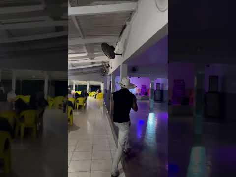 abertura do show do Rafael Silva o Cachorrão do forró Iporá Goiás contato para show 64992663161