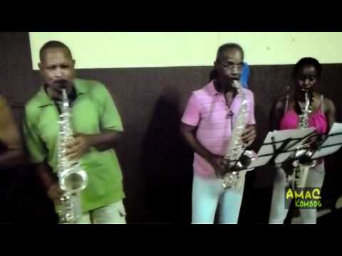 110927 Martinik Brass band en Guyane