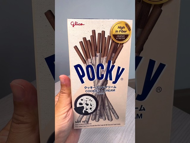 Vídeo relacionado con NOTTACIA Glico Pocky Buka (Pocky Galletas y crema - 40 g)