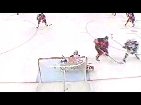 Chris Drury Goal - Game 1, 2001 Stanley Cup Finals
