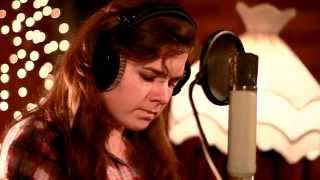 In Session: Tiny Ruins - Holes in My Pockets