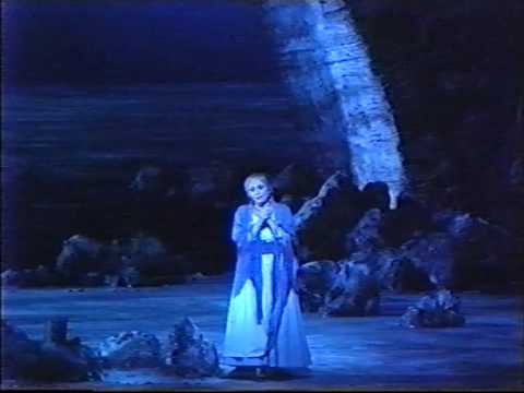 Carmen, Fiamma Izzo d'Amico: Je dis que rien ne m'epouvante.mov