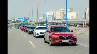 VinFast Lux - Roadshow hoành tráng tô điểm đường phố Sài Gòn 