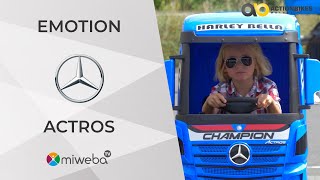 🤩 Mercedes ACTROS Truck in Aktion - 180 Watt Power! Kinder Elektroauto 2022 | Miweba