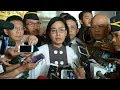 Tangis Sri Mulyani Untuk Korban Lion Air JT 610