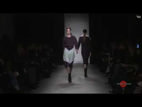 Véronique Leroy FW 2011 - Paris fashion Week - Runway Show