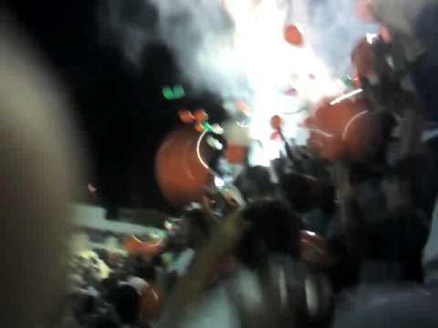 torcida do CSE na entrada do time em campo.