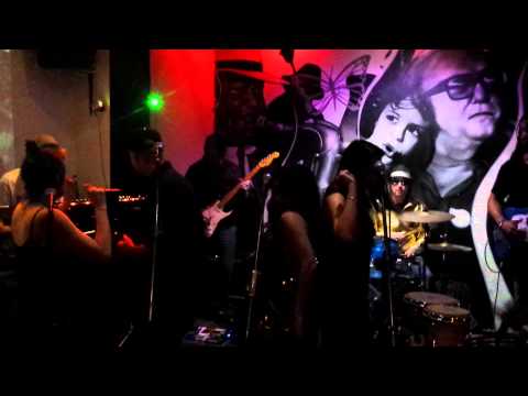 Got To Get On Up - Van Gelder/Fleming (Caipirinha Jazz Bar, London  2-02-15)