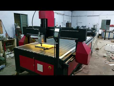 CNC WOOD CARVING MACHINE