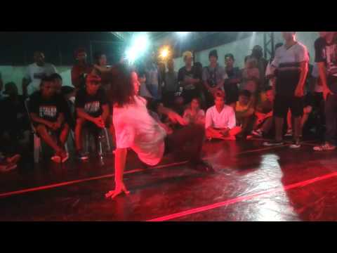 Nativos Crew vs Kannybal´s Crew - BATALHA DA HORA 2015