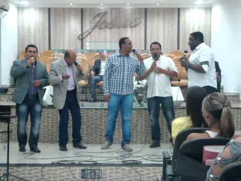 quinteto vida canta PAZ E AMOR   a capela