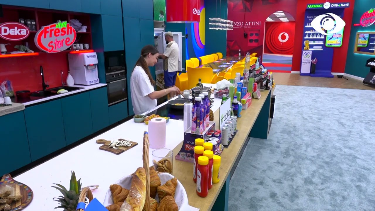 Kiara gatuan, Luizi e mbulon me puthje