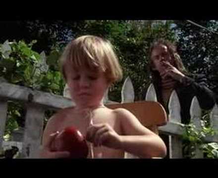 Dennis the Menace - A Apple