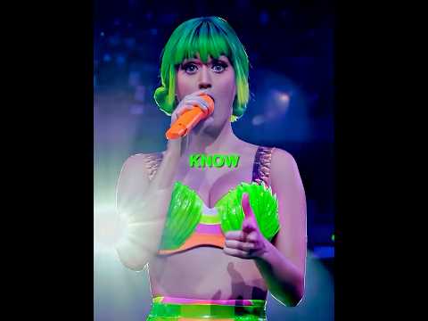 Katy Perry Keeps Doing THIS Live 😳🍭