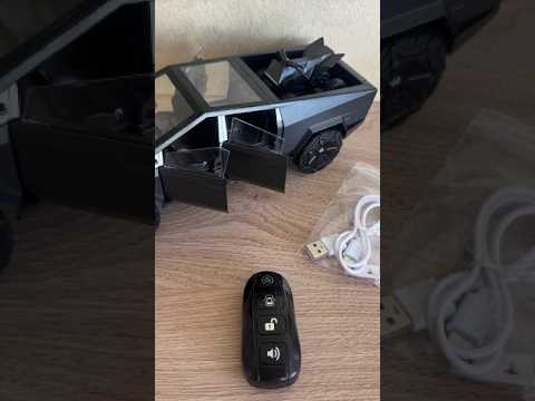 фото металлическая машинка tesla cybertruck - тесла кибертрак + квадроцикл, пульт управления. 0