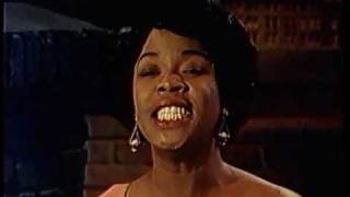 Sarah VAUGHAN " The Nearness Of You " !!!