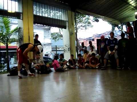 FINAL - POWER MOVE SHINO VS indio - 2011 - CASA DO HIP HOP - DIADEMA