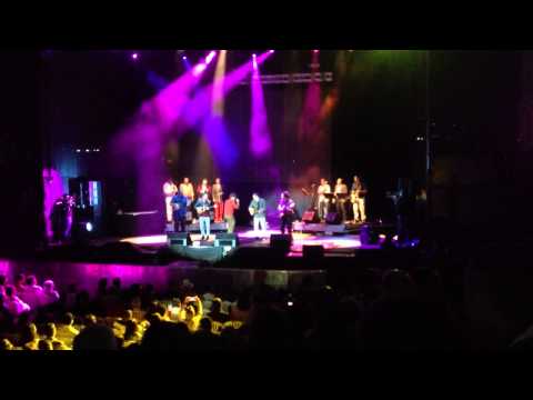 C4 trío con Servando Primera