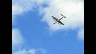preview picture of video 'Fire bombers in Keremeos'
