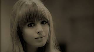 Come and Stay With Me  MARIANNE FAITHFULL  (with lyrics)