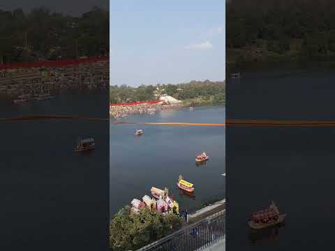 narmada river ko saree chadhaya