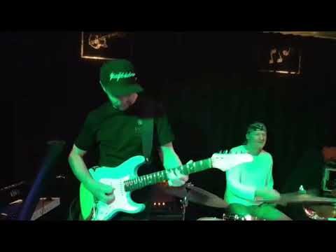 Alex Clou - Live Fusion Improvisation - Suhr Hedgehog 50 and Classic S