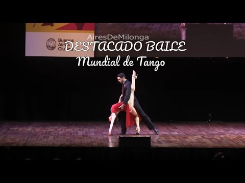  Giovanna Di Vincenzo  and  Sergio Martin Almiron  are  dancing  to  the  tango  "  Pa'Que Te Oigan Bandoneon  "  by  Fabio Hager Sexteto