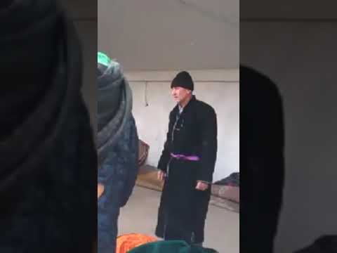 Эшони Нуриддинчон дар чанозаи Убайдулло