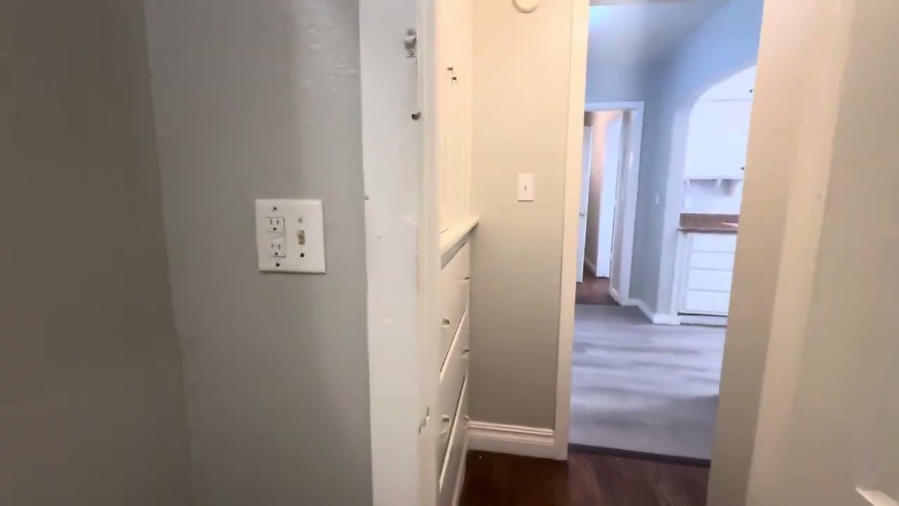 Video Tour Thumbnail